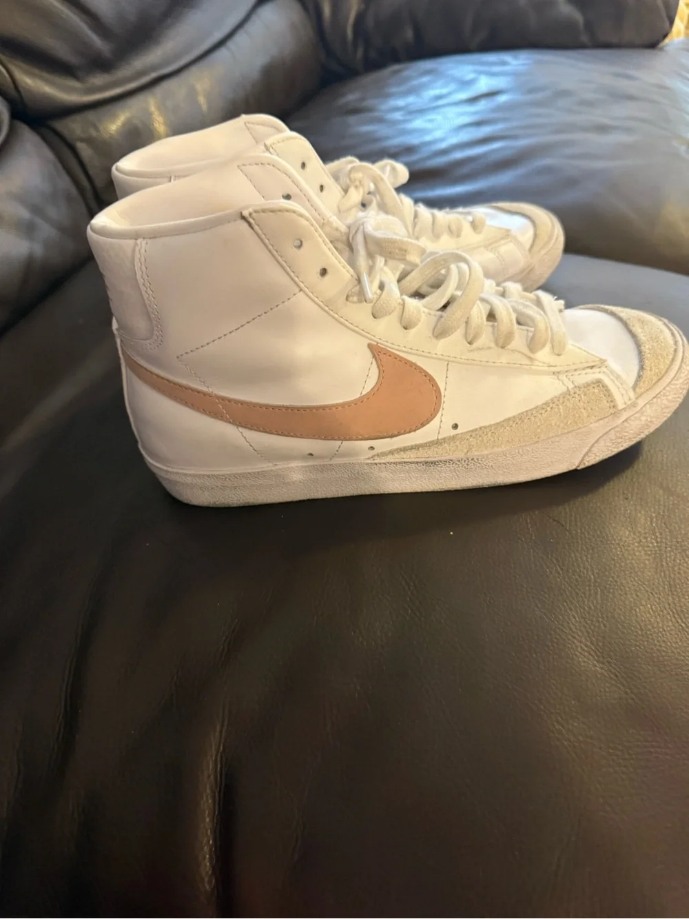 Nike Women’s High-Top Sneakers in White, Beige and Orange Accent